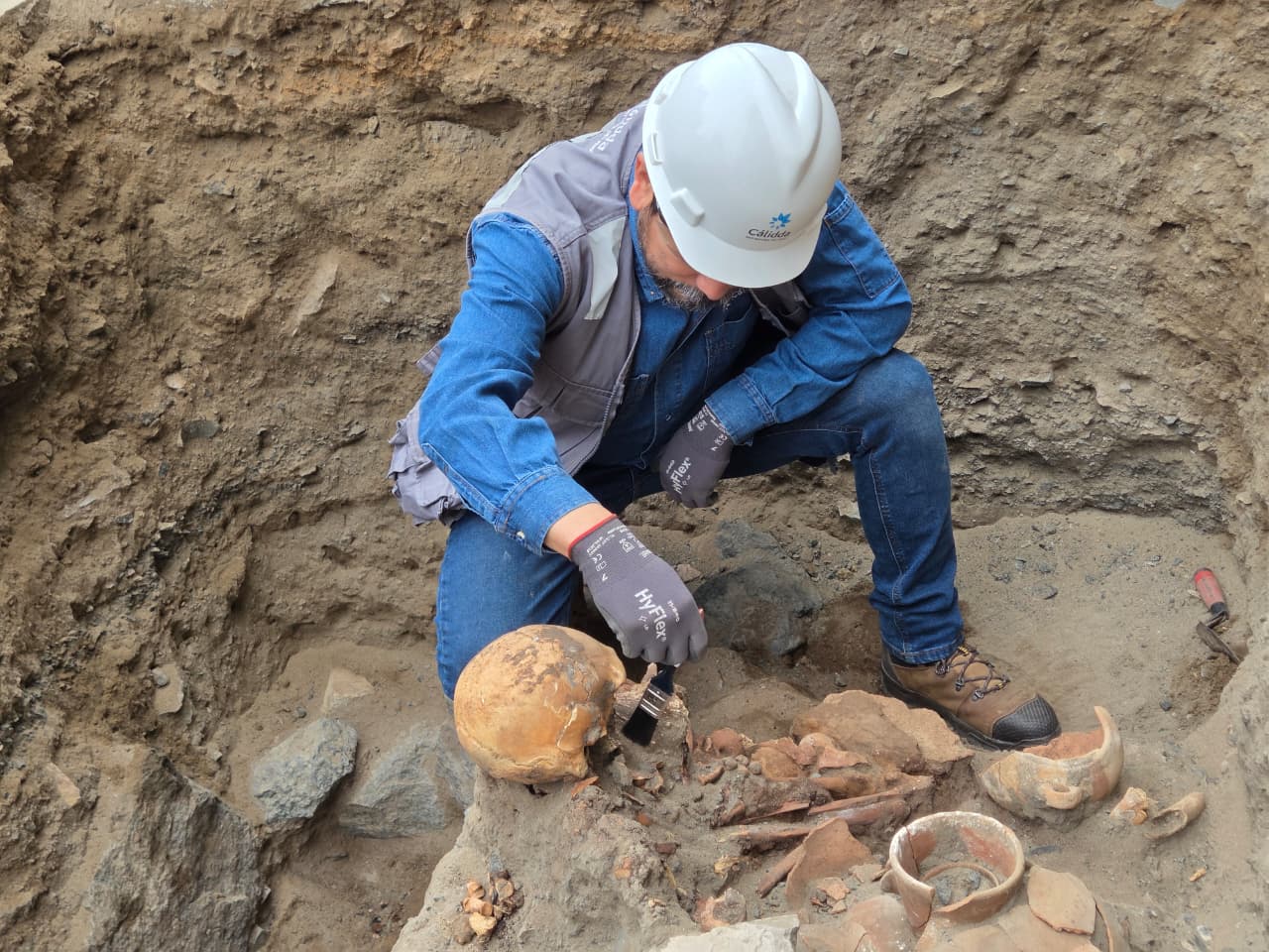 Importantes hallazgos arqueológicos: entierros de las culturas Ychsma y Lima son descubiertos en Santiago de Surco